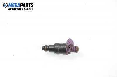 Gasoline fuel injector for Renault Twingo 1.2, 58 hp, 1997