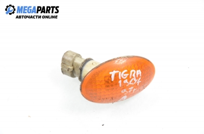 Blinker for Opel Tigra 1.6 16V, 106 hp, 1997, position: left