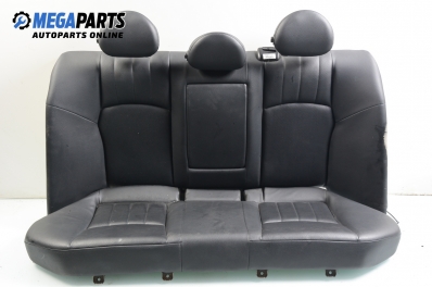 Scaun pentru Mercedes-Benz C-Class 203 (W/S/CL) 1.8 Kompressor, 143 cp, sedan automat, 2004, poziție: din spate