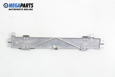 Placă de aluminiu pentru Volkswagen Phaeton 6.0 4motion, 420 cp automat, 2002 № 3D1 853 588