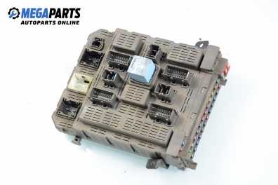 Fuse box for Peugeot 607 2.2 HDI, 133 hp automatic, 2001