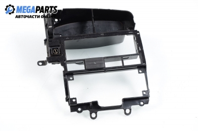 Central console for Volkswagen Passat 2.0 4x4, 115 hp, station wagon, 1996
