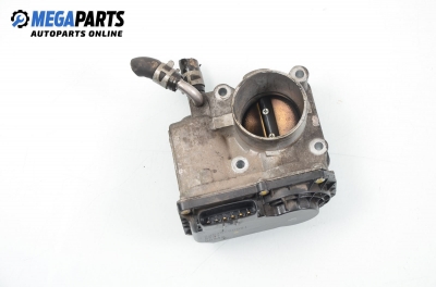 Clapetă carburator pentru Toyota Corolla (E120; E130) 1.6 VVT-i, 110 cp, hatchback, 5 uși, 2007 № 22030-0D021