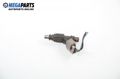 Gasoline fuel injector for Toyota Corolla (E120; E130) 1.6 VVT-i, 110 hp, hatchback, 2007