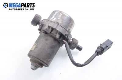 Vacuum pump for Volkswagen Touareg 3.2, 220 hp automatic, 2006 № 8E0 927 317A