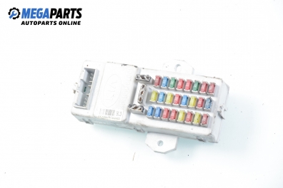 Fuse box for Kia Sorento 2.5 CRDi, 163 hp automatic, 2006
