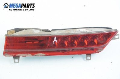 Innere bremsleuchte for BMW 7 (E65) 3.5, 272 hp automatic, 2002, position: rechts