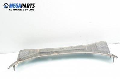 Capac sub ștergătoare pentru Opel Vectra B 2.0 16V, 136 cp, sedan, 1996