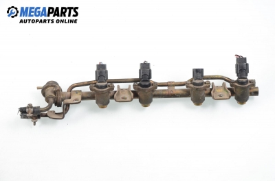 Fuel rail with injectors for Nissan Almera 1.4, 75 hp, hatchback, 5 doors, 1996