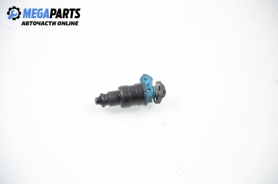 Gasoline fuel injector for Audi A4 (B5) 1.8, 125 hp, station wagon, 1997