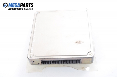 ECU pentru Toyota RAV4 (XA10) 2.0, 129 cp, 3 uși, 1995 № 89661-42050