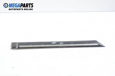 Exterior moulding for Kia Carens 2.0 CRDi, 113 hp, 2004, position: rear - right