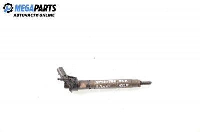 Diesel fuel injector for Mercedes-Benz Sprinter 2.2 CDI, 109 hp automatic, 2006