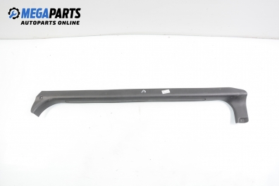 Prag interior pentru Alfa Romeo 147 1.6 16V T.Spark, 120 cp, 3 uși, 2001, poziție: dreapte