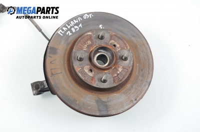 Knuckle hub for Suzuki Liana 1.6 4WD, 107 hp, hatchback, 2003, position: front - left