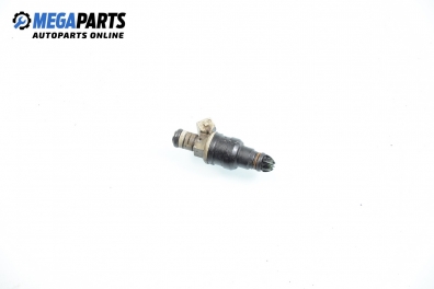 Gasoline fuel injector for BMW 5 (E34) 2.0, 150 hp, station wagon, 1994