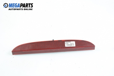 Central tail light for Renault Clio II 1.6, 90 hp, 3 doors automatic, 1999
