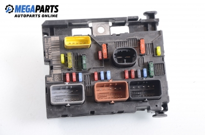 Fuse box for Citroen C4 1.6 16V, 109 hp, hatchback, 5 doors, 2005 № 9659741780