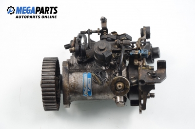 Diesel injection pump for Peugeot 306 1.9 TD, 90 hp, station wagon, 1997 № Lucas R8445B081A