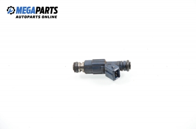 Gasoline fuel injector for Opel Vectra B 2.5, 170 hp, station wagon, 1999