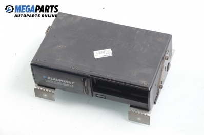 Magazie CD pentru Mercedes-Benz C-Class 202 (W/S) 2.3, 150 cp, combi automat, 1996 Pioneer