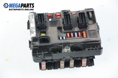 Fuse box for Peugeot Partner 1.9 D, 69 hp, 2005 № Siemens T118470002