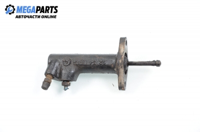 Clutch slave cylinder for Volkswagen Passat (B3) 1.8, 90 hp, station wagon, 1991