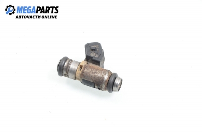 Gasoline fuel injector for Fiat Marea 1.6 16V, 103 hp, sedan, 1998