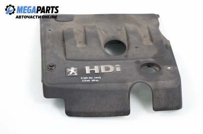 Capac decorativ motor pentru Peugeot 307 2.0 HDI, 107 cp, 3 uși, 2002, poziție: dreapte