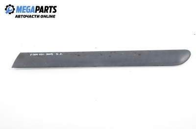 Exterior moulding for Peugeot 307 2.0 HDI, 107 hp, 2002, position: rear - left