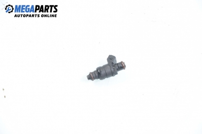 Gasoline fuel injector for Audi A4 (B5) 2.4, 165 hp, sedan automatic, 1998