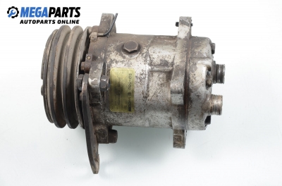 Kompressor klimaanlage für Volkswagen Passat (B3) 2.0, 115 hp, combi, 1991 № Sanden SD-508