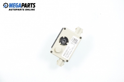 Amplificator antenă pentru BMW 5 (E60, E61) 2.0 d, 163 cp, combi, 2005