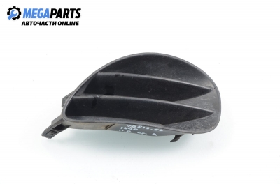 Gitter im stoßstange for Toyota Yaris 1.3 VVT-i, 87 hp, hecktür, 2006, position: links, vorderseite
