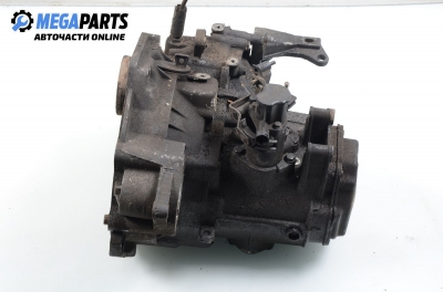  for Volkswagen Passat (B3) 1.8, 90 hp, sedan, 1992