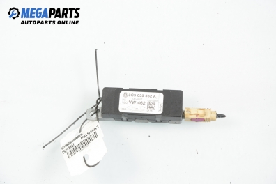 Amplificator antenă pentru Volkswagen Passat (B6) 2.0 TDI, 170 cp, combi automat, 2007 № 3C9 035 552 A