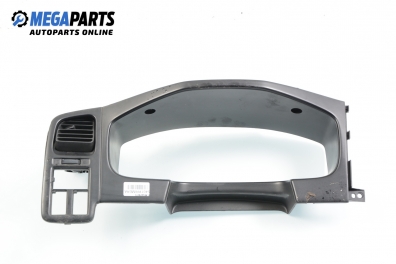 Plastic interior kilometraj pentru Nissan Primera (P11) 2.0 16V, 131 cp, combi, 1998