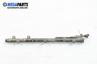 Fuel rail for BMW 5 (E60, E61) 3.0 d, 218 hp, sedan automatic, 2003