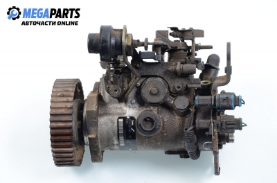 Diesel injection pump for Peugeot Partner 1.9 D, 69 hp, 1999 № Lucas R8445B333D