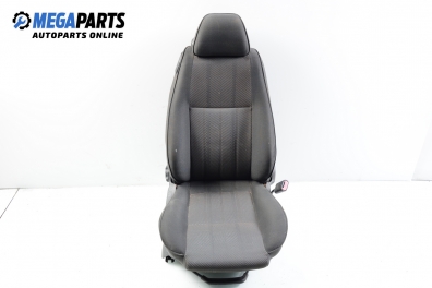 Scaun pentru Alfa Romeo 147 1.6 16V T.Spark, 105 cp, 3 uși, 2003, poziție: dreaptă - fața