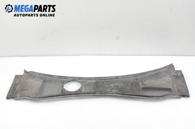 Capac sub ștergătoare, direcție de dreapta pentru Volkswagen Passat (B5; B5.5) 2.0, 115 cp, combi, 2001