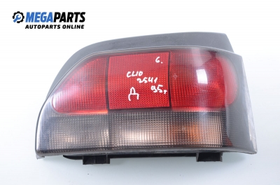 Tail light for Renault Clio 1.4, 88 hp, 3 doors, 1995, position: right
