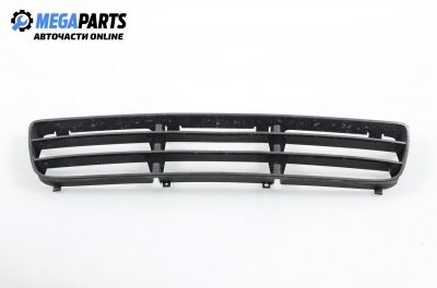 Bumper grill for Volkswagen Bora 1.6, 101 hp, sedan, 1999, position: medium