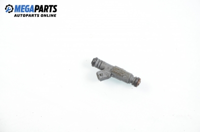 Benzineinspritzdüse für BMW X5 (E53) 4.4, 286 hp automatik, 2002 № Bosch 0 280 155 823