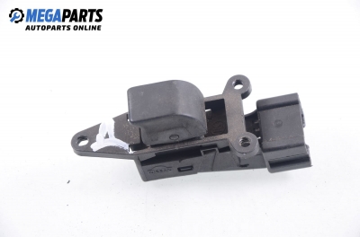 Buton geam electric pentru Nissan Micra (K11C) 1.3 16V, 75 cp, 3 uși, 1998