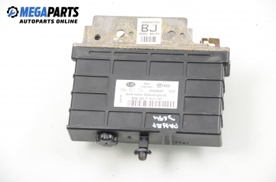 Modul transmisie pentru Volkswagen Passat (B4) 2.0, 115 cp, sedan automat, 1994 № 096 927 731