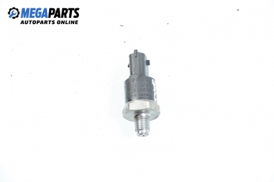 Fuel pressure sensor for Fiat Marea 1.9 JTD, 105 hp, station wagon, 2000 № Bosch 0 281 002 405