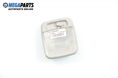 Plafonieră interioară pentru Nissan X-Trail 2.0 4x4, 140 cp automat, 2002