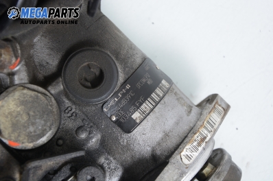 Diesel injection pump for Peugeot Partner 1.9 D, 69 hp, 2005 № Delphi R8448B391C
