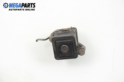 Boot lid key lock for Volkswagen Passat (B3) 2.0, 115 hp, station wagon, 1991